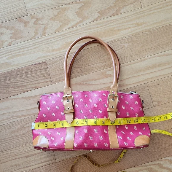 Dooney & Bourke logo bag - Picture 12 of 16